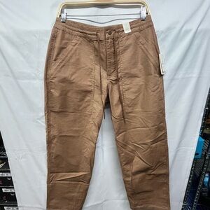 *NWT* Women’s Roark Layover Pant - Size 29 - Tan